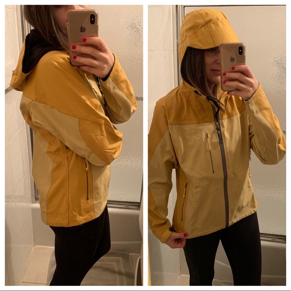 Marmot Softshell Parka! - Picture 3 of 8